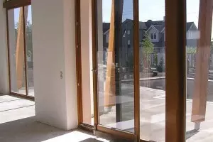 Раздвижные системы двери Патио; 701-07-79; https://komfortbalkon.ru/doors